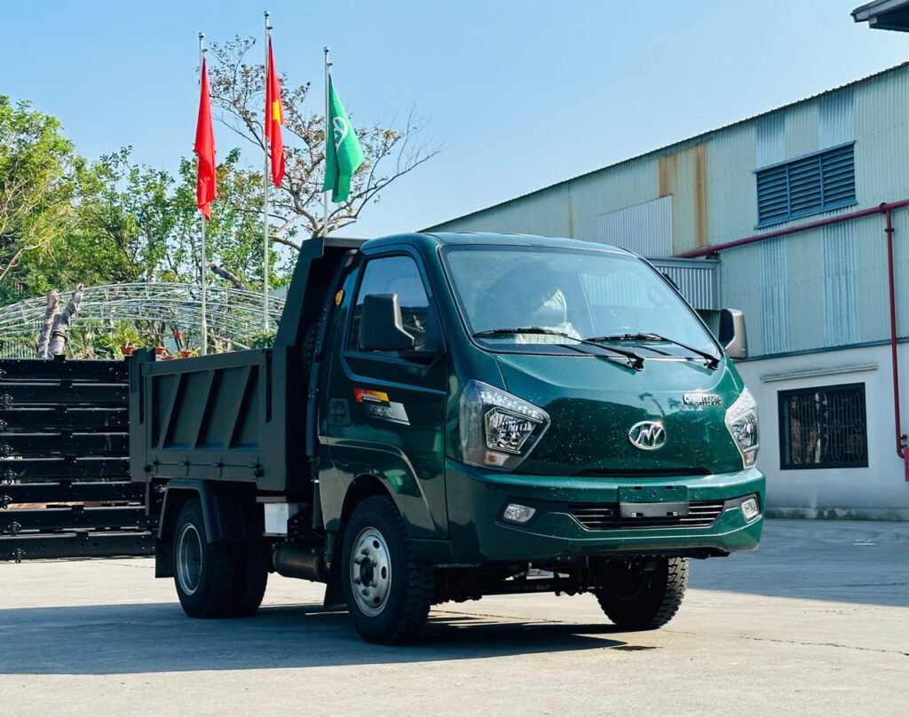 Ngoại thất xe tải ben chiến thắng 