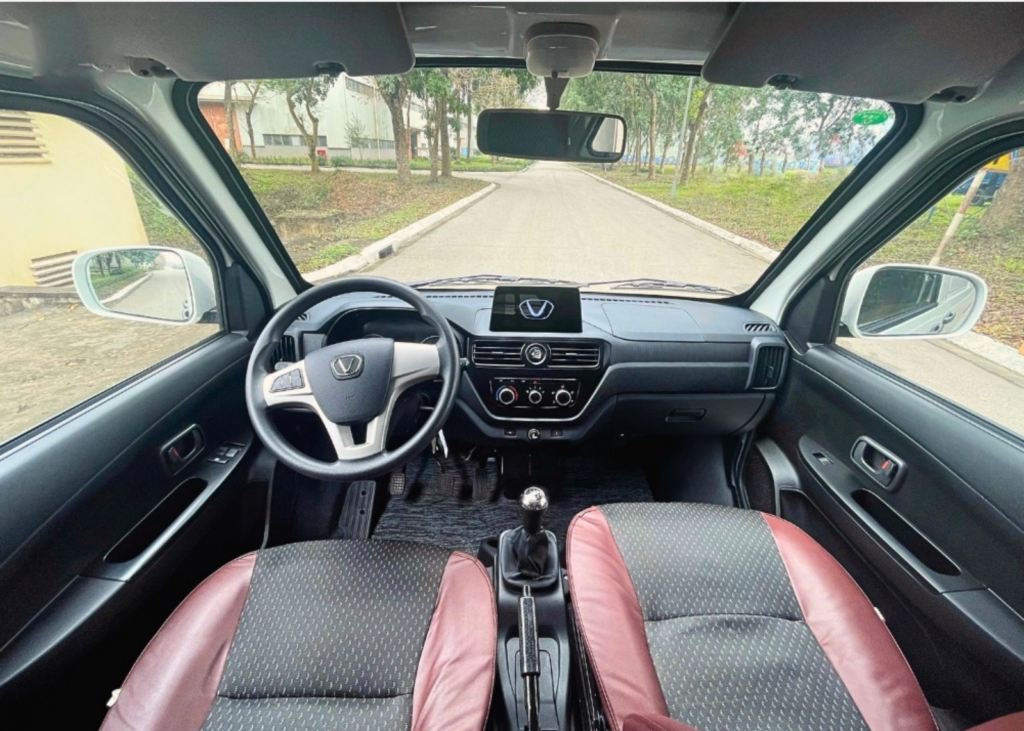 Nội thất xe tải van Veam VT945
