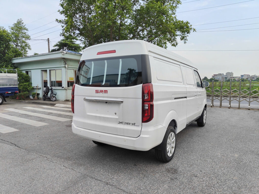 Đuôi xe SRM X30L
