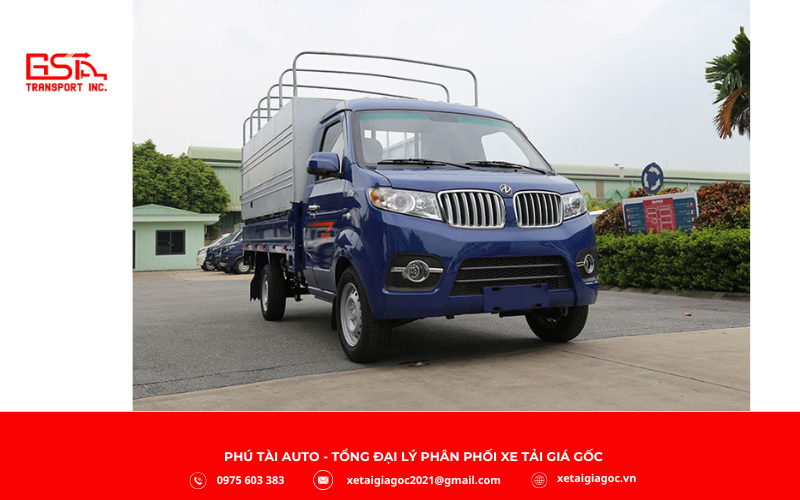 Xe tải SRM T30 thùng khung mui 990kg là phiên bản nhỏ gọn, linh hoạt