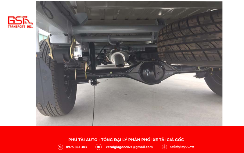 Khung gầm SRM T50 thùng mui bạt inox được thiết kế chắc chắn, bền bỉ với 2 lớp dầm chính dày