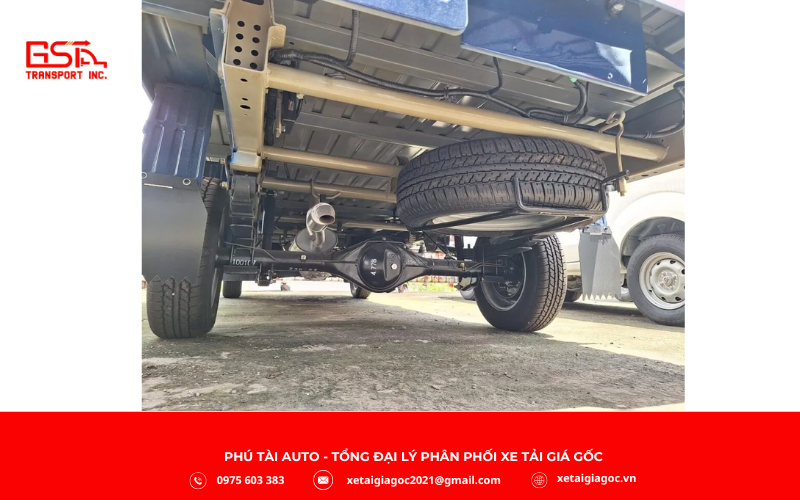 Khung gầm SRM T30 thùng dài 2.9m được dập thép nguyên khối, gia cố chắc chắn và sơn điện ly chống rỉ