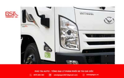 Xe trang bị đèn pha halogen kết hợp dải LED định vị, chiếu sáng tốt trong mọi điều kiện