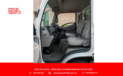 Nội thất xe tải Đô Thành IZ50M thùng mui bạt được thiết kế theo hướng hiện đại, chú trọng đến sự thoải mái và tiện nghi cho người lái trong suốt hành trình dài