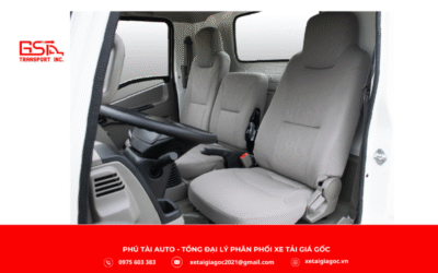 Nội thất xe tải Đô Thành IZ65M Plus thùng mui bạt được thiết kế rộng rãi, tiện nghi và hiện đại, mang đến sự thoải mái cho tài xế trong suốt hành trình