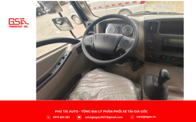 Nội thất xe tải Đô Thành IZ65M Plus thùng kín được thiết kế rộng rãi, tiện nghi và hiện đại, mang lại cảm giác thoải mái cho tài xế khi vận hành đường dài.