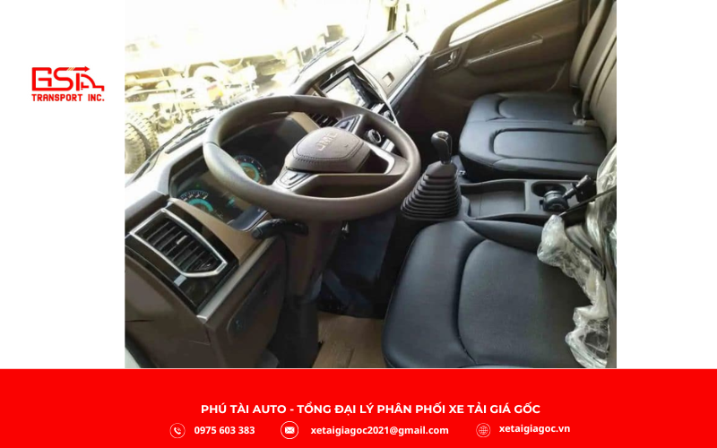 Nội thất xe tải Đô Thành IZ71SL Plus thùng kín được thiết kế rộng rãi, hiện đại và tiện nghi