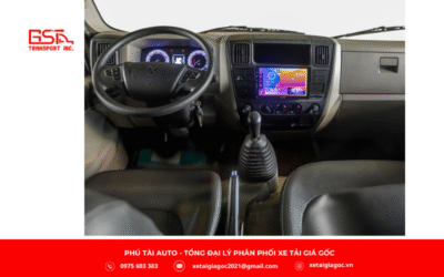 Xe trang bị vô lăng tích hợp nút điều khiển, màn hình hiển thị rõ ràng và điều hòa hai chiều giúp lái xe thoải mái. 