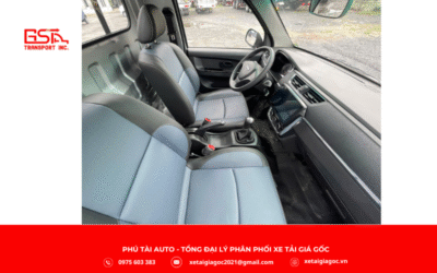 Ghế ngồi bọc da cao cấp, có thể điều chỉnh linh hoạt, tạo cảm giác êm ái và sang trọng.