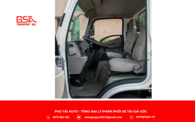 Nội thất xe tải Đô Thành IZ50M Plus thùng kín được thiết kế rộng rãi và tiện nghi, mang lại sự thoải mái cho cả tài xế và phụ xe