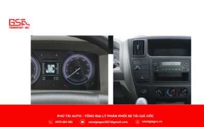 Xe còn có radio, cổng kết nối tiện ích phục vụ giải trí khi di chuyển