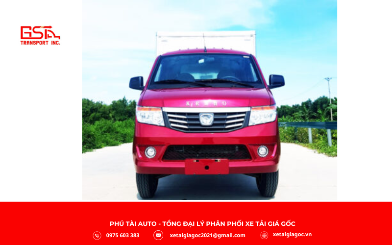 Cabin đầu dài nhô ra phía trước giúp khoang lái rộng rãi hơn, khung gầm được sơn điện ly chống rỉ sét