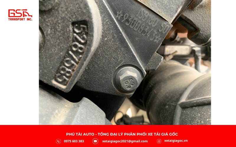 Số máy xe tải là dãy số nhận dạng duy nhất, thường gồm 6–10 ký tự số, do nhà sản xuất khắc trên thân động cơ