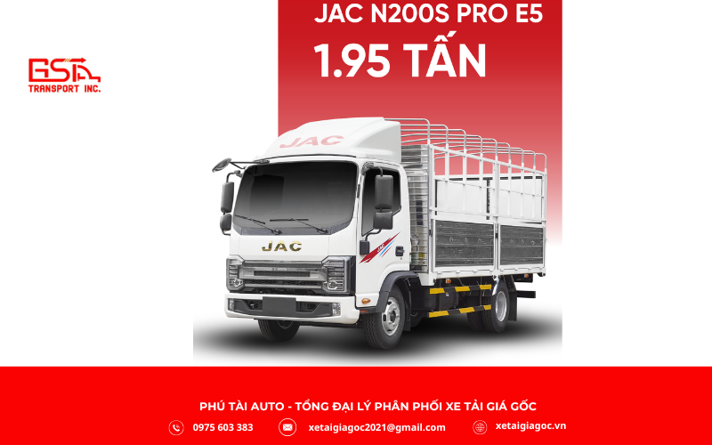 Xe tải JAC N200S PRO E5 thùng bạt là dòng xe tải nhẹ chuyên dụng, thiết kế tối ưu cho vận chuyển hàng hóa trong đô thị và liên tỉnh
