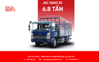 Xe tải JAC N650 E5 thùng bạt là dòng xe tải trung tải 6.8 tấn, nổi bật với động cơ Đức