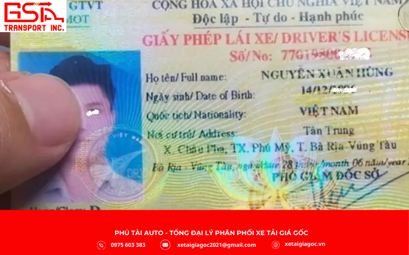 Bằng lái xe hạng D