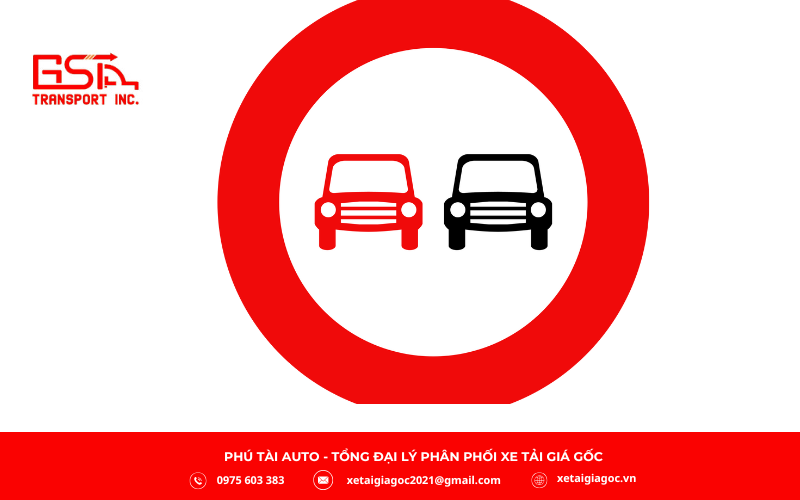 Biển báo P.125 “Cấm vượt” thường được đặt tại các đoạn đường nguy hiểm như khúc cua, đèo dốc hoặc tầm nhìn hạn chế.