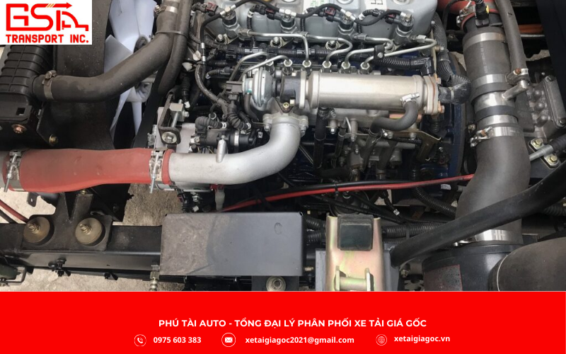 Động cơ xe tải TMT Cửu Long sử dụng máy diesel 4 xi lanh, turbo tăng áp với dung tích 2.6–3.3L, cho khả năng chạy ổn định và chịu tải tốt trong vận tải hàng ngày