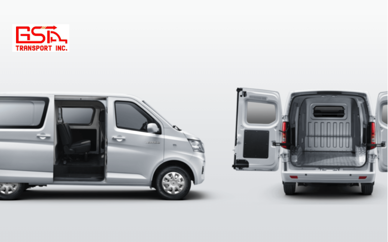 Thùng hàng Van Tera V6 5 chỗ rộng rãi, thuận tiện cho nhu cầu chở người và hàng.