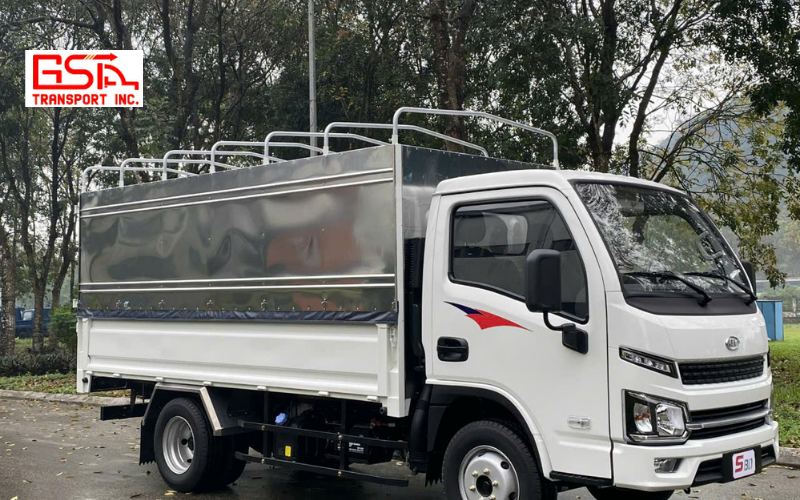 Xe tải Veam S80 thùng bạt phù hợp vận chuyển nhiều loại hàng hóa